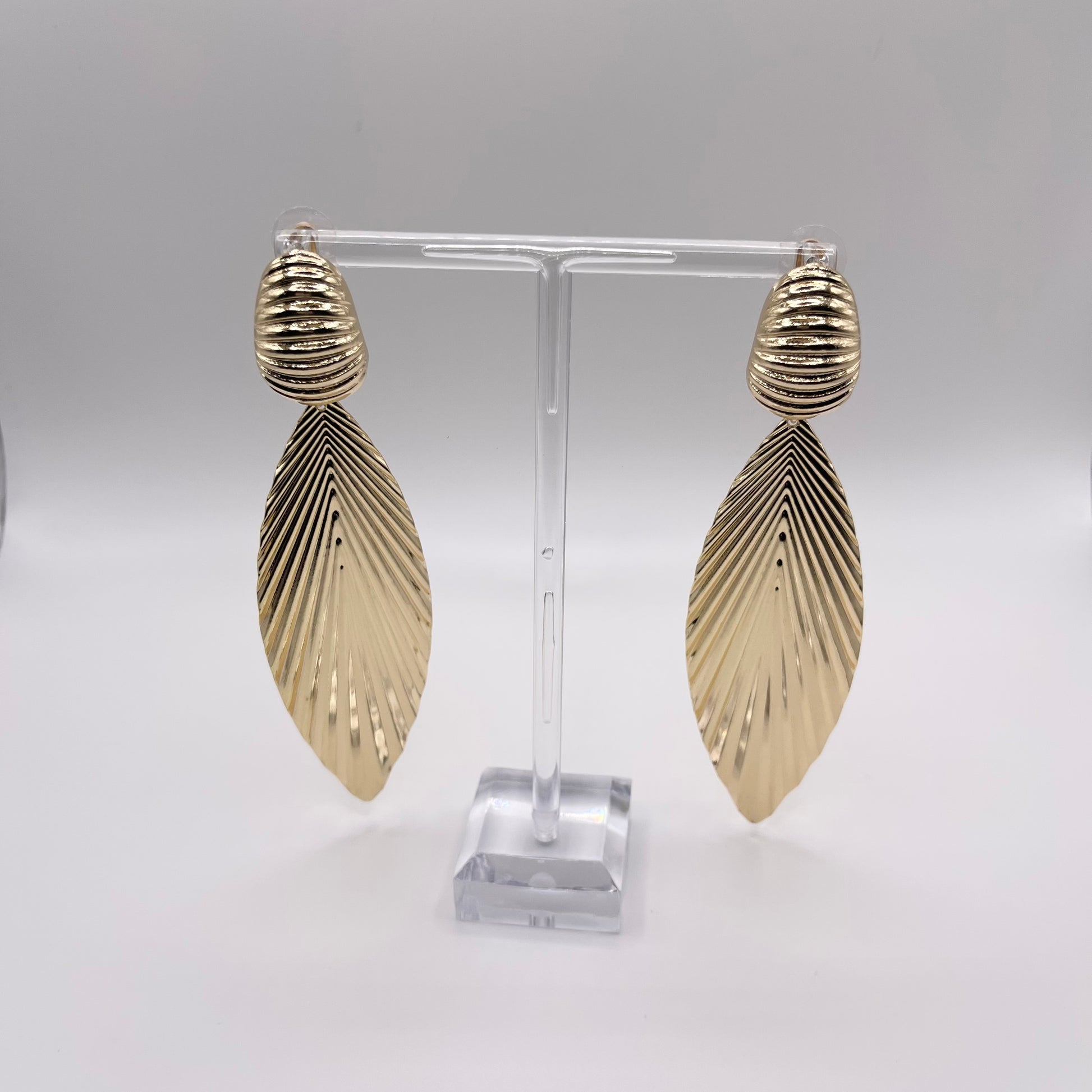 Gilded Leaf Drop Earring | Elegant Women's Jewelry