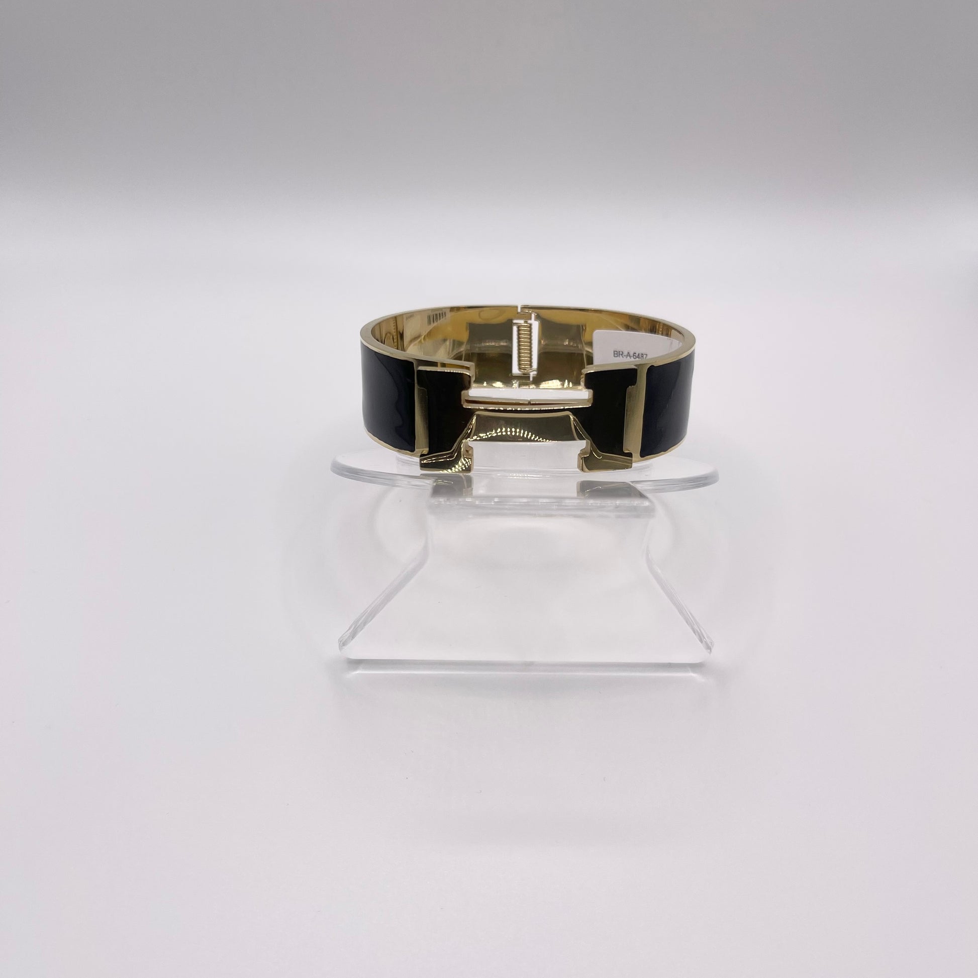 Luxe Accent Cuff Bracelet | Stylish Women's Jewelry